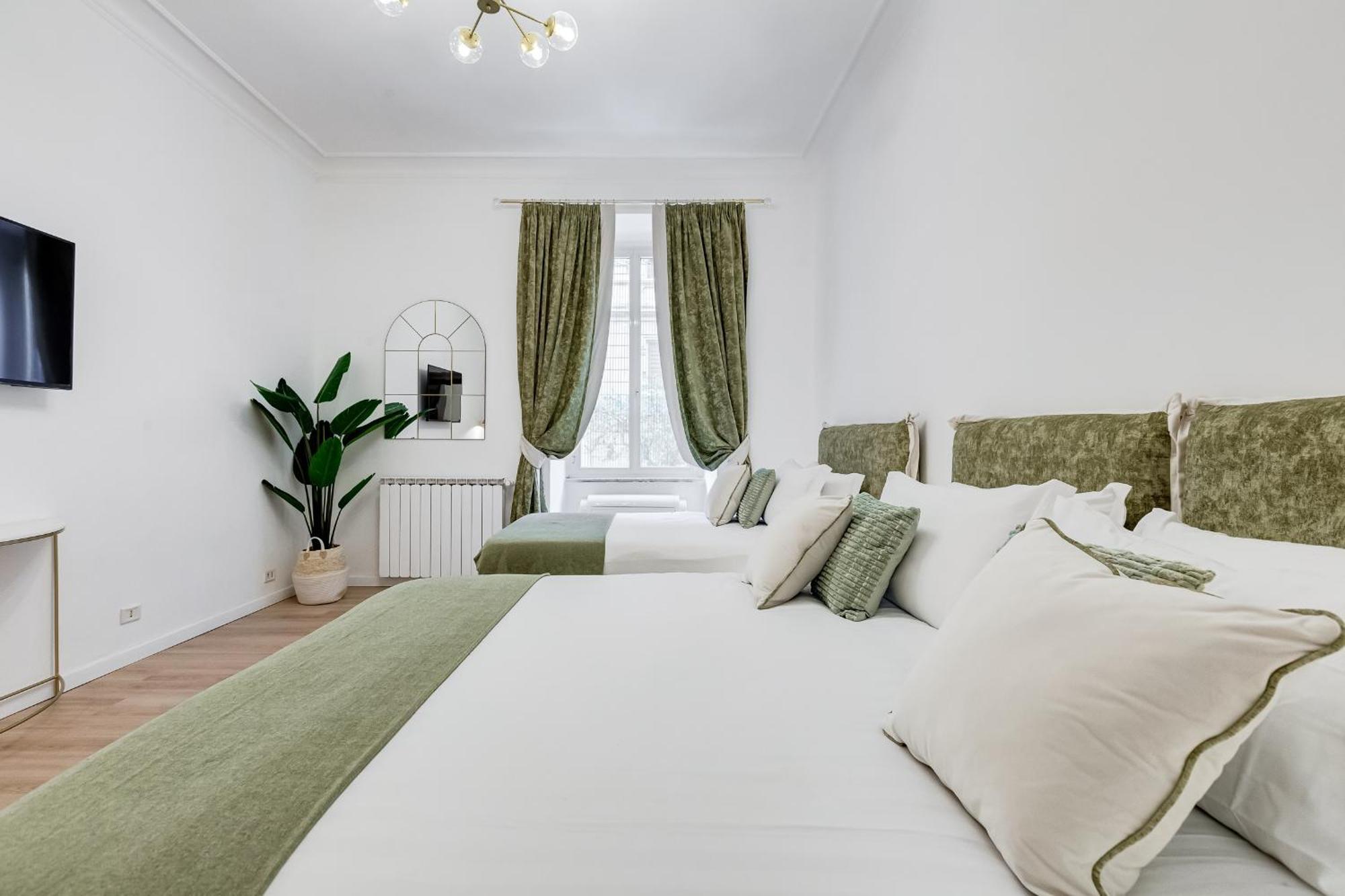 New Vatican Big Apartment - Romedreamhome