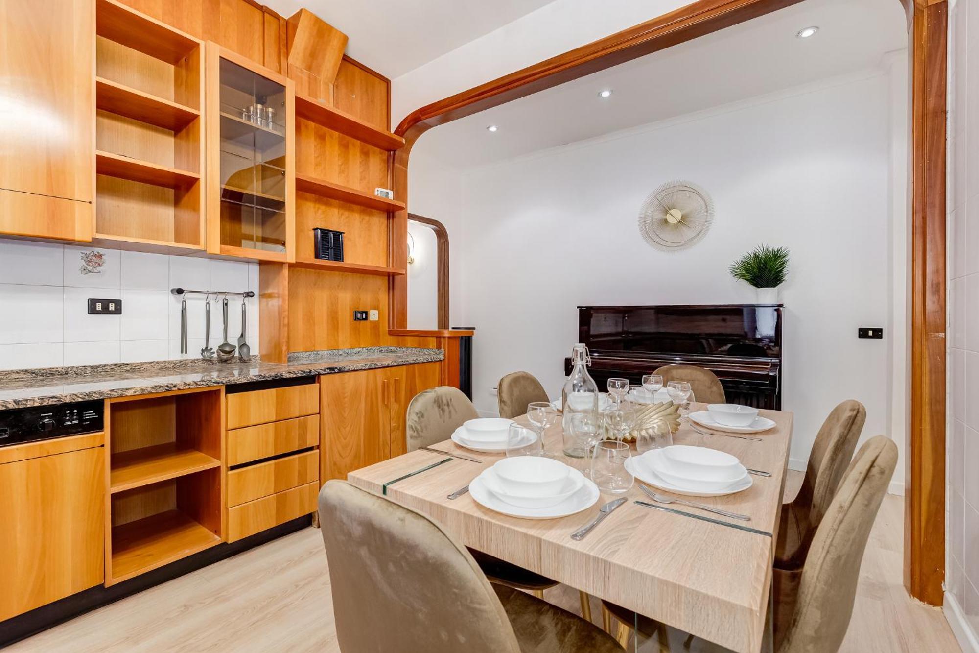 New Vatican Big Apartment - Romedreamhome *