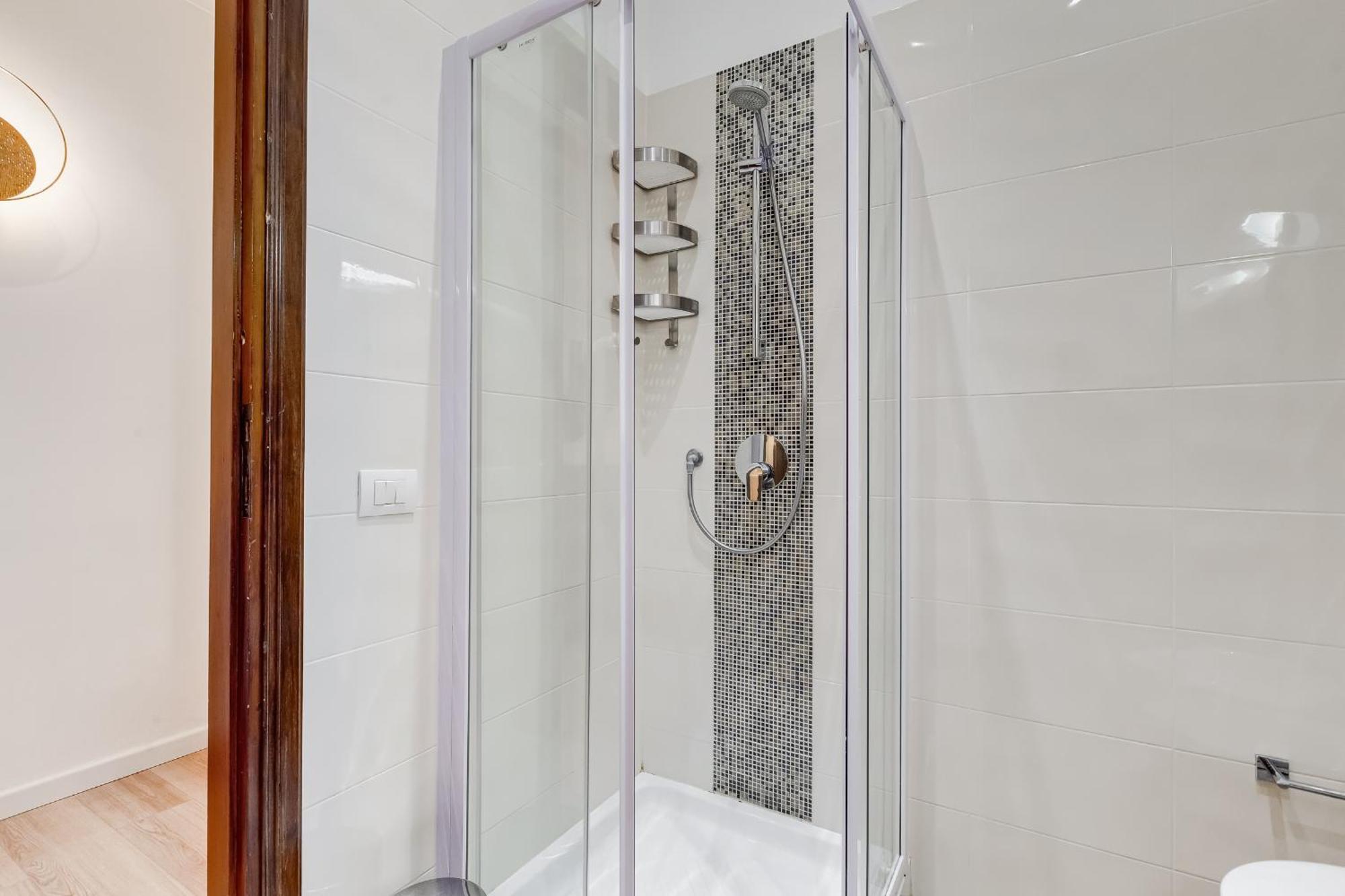 New Vatican Big Apartment - Romedreamhome * Rome