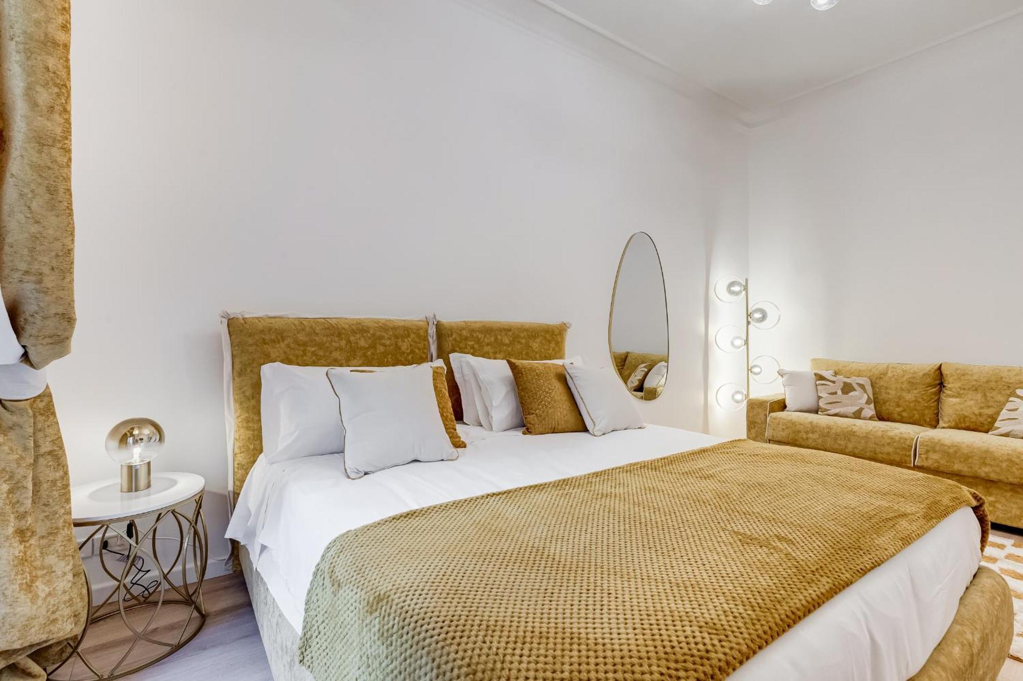 New Vatican Big Apartment - Romedreamhome